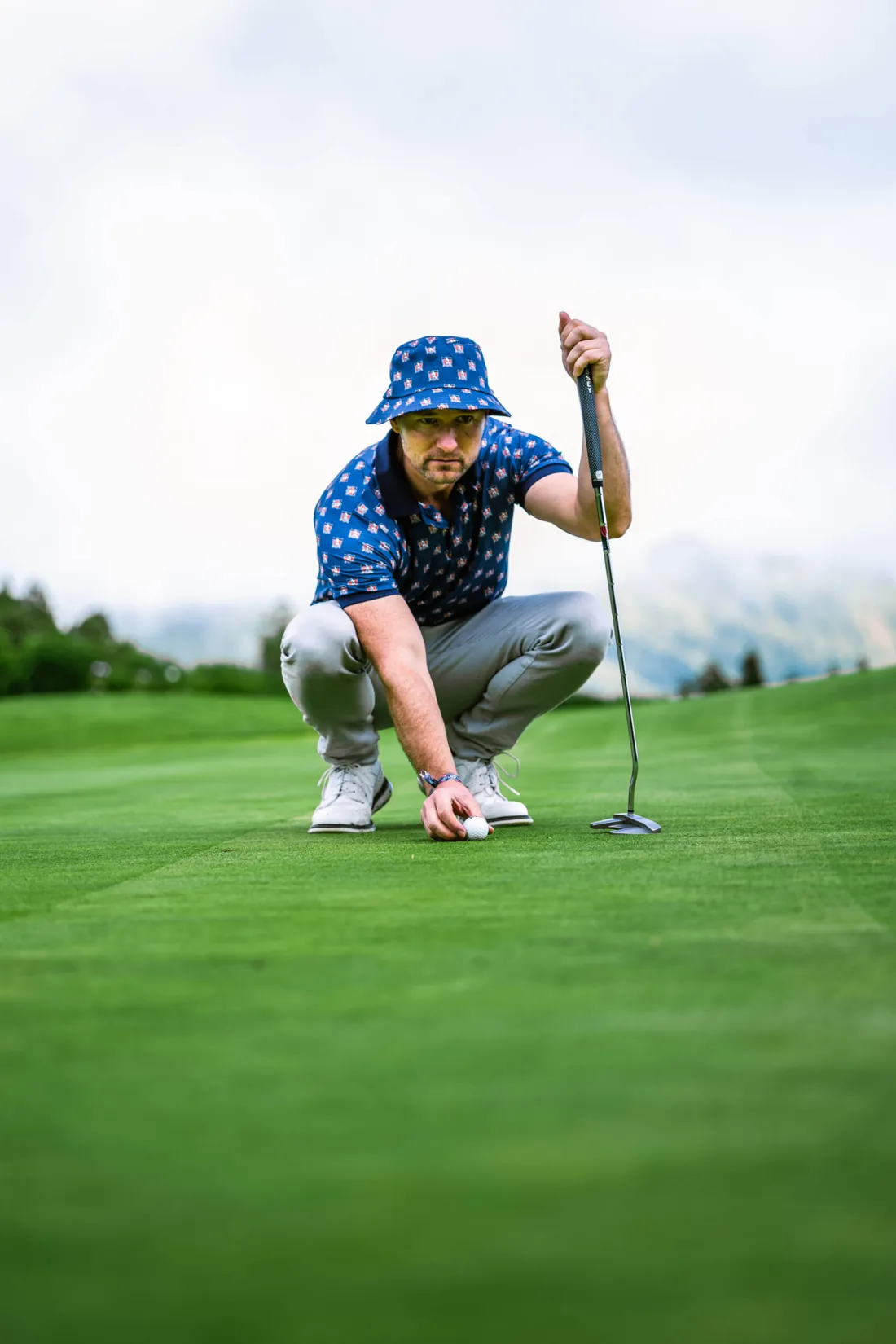 Silas Wagner, Gründer von Golfzilla, auf dem Grün